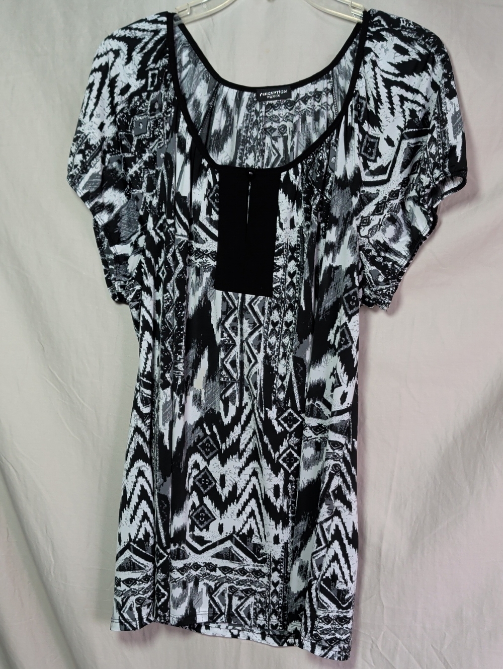 Perseption Black & White Geometric Scoop Neck Tunic Relaxed Fit All Day Wear